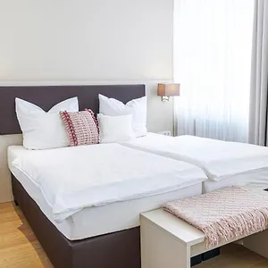Hotel Tante Alma's Koelner, Köln