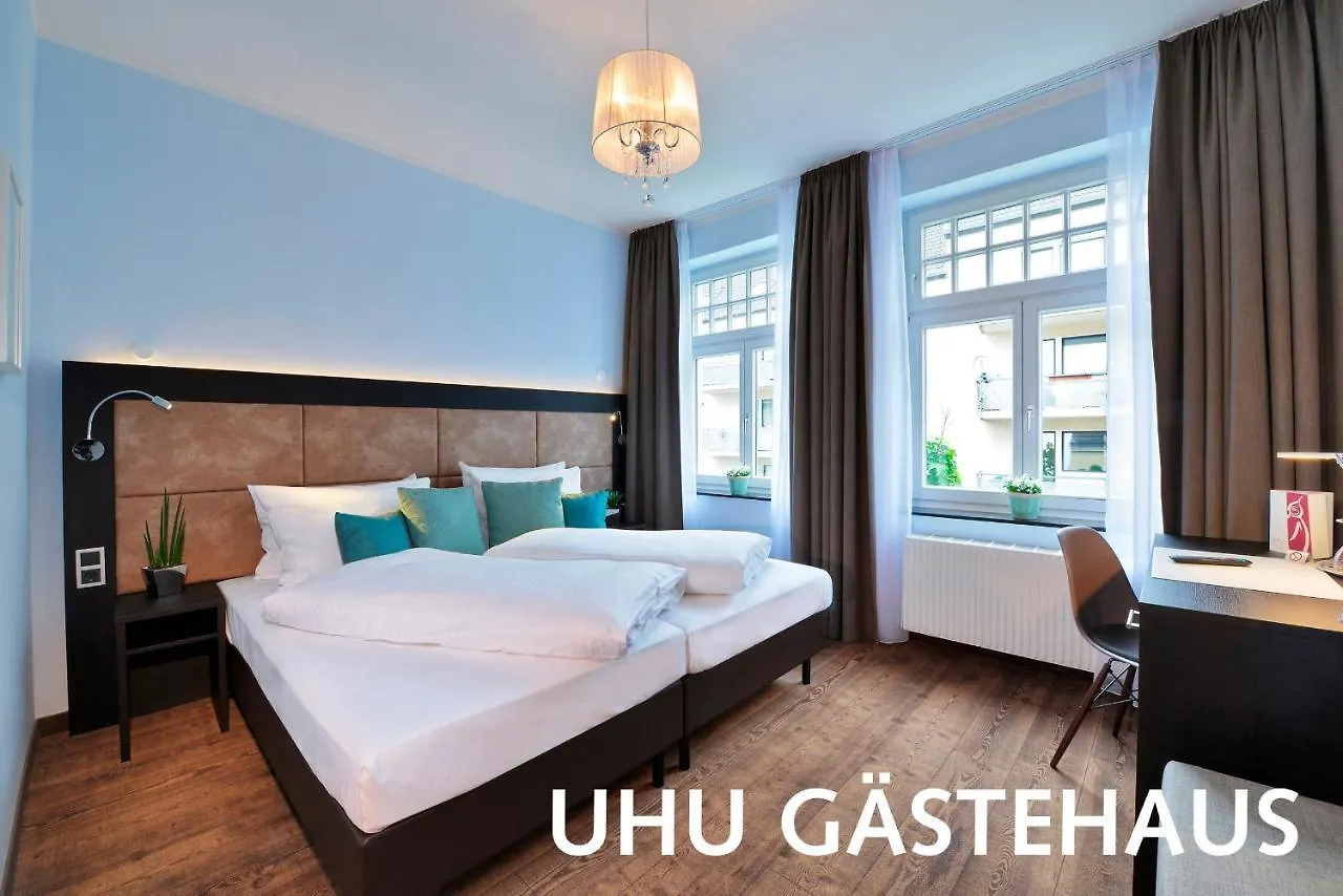Hotel Uhu Garni Köln 3*,